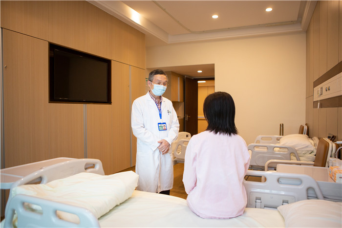 【新快报】孩子想到开学就焦虑失眠？不要小看这场“心灵”感冒