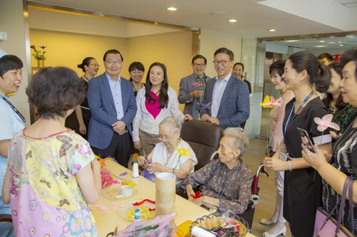 “希望祈福医院以后能成为香港长者日常医疗配套！” ——香港民建联副主席彭长纬认为广深港高铁开通港人可实现香港工作广州生活